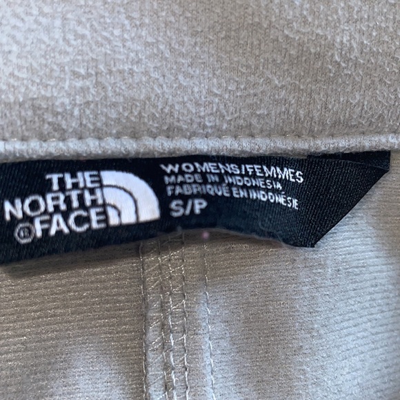 The North Face - EUC Women's Gray Jacket - Size Small - Picture 12 of 13